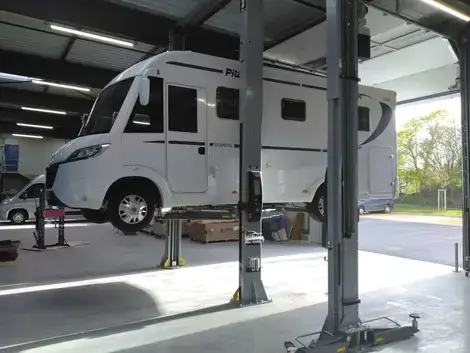 camping-car knaus Morlaix-1