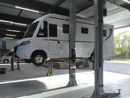 concessionnaire camping car Concarneau-5