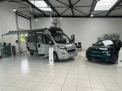 voiture occasion à Landivisiau - image 3